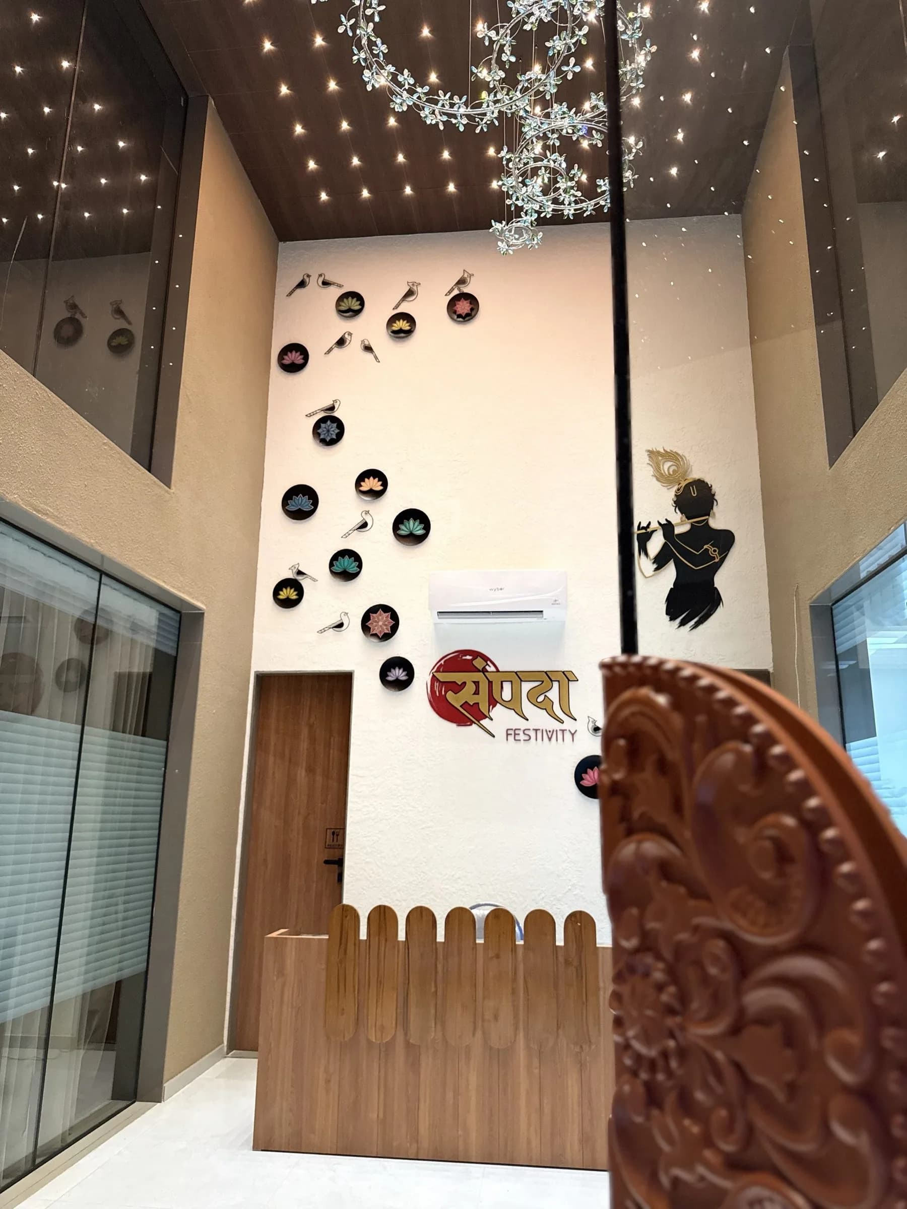 Carved wood and wall art in the reception